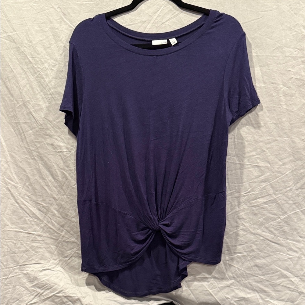 14th & Union Deep Blue Twist-Front Tee